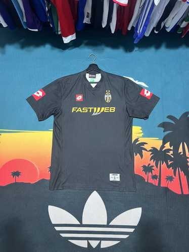 Lotto 2001-02 juventus away - Gem