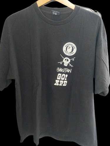 APE BAPE KAWS STUSSY Logo tee tシャツ　L Men BAPE × stussy ILL COLLABORATION Shark T-shirt Black A