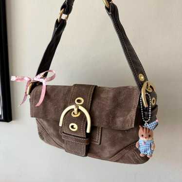 美品✨️　COACH　SOHO ソーホー　ショルダーバッグ　シグネチャー　Y2K 希少✨Vintage Coach Soho Shoulder Bag Y2K ② - メルカリ