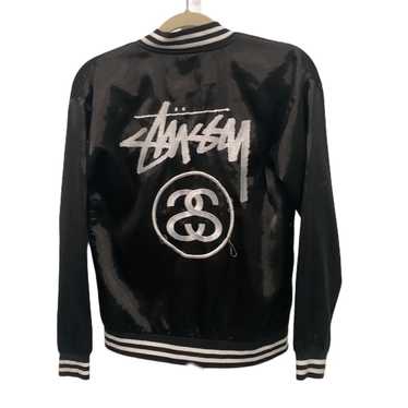 ステューシー　stussy designs bomber jacket Stüssy Stussy Bomber Jacket Logo Design Black Color Design