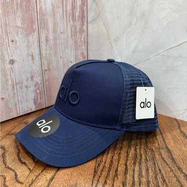 帽子 alo yoga District Trucker Hat Alo district trucker hat - Gem
