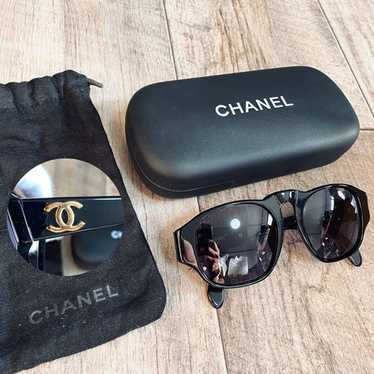 小物 CHANEL Vintage sunglasses BLACK coco Chanel 2013 Black Acetate Coco Silhouette Sunglasses – ASC