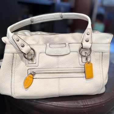 vintage coach old ✨ ivory White bag Vintage coach ivory cream - Gem