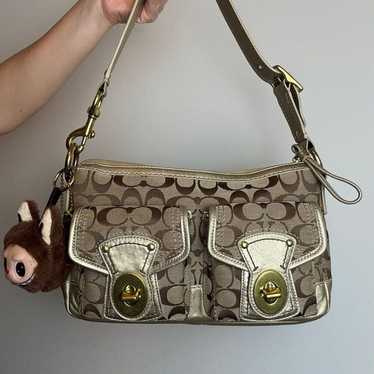 バッグ Coach Signature Legacy 65th Shoulder Bag Coach Legacy 65th Signature Shoulder Bag