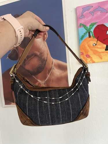 Coach ボディーバック美品✨長財布のおまけ付き！ COACH コーチ 長財布 ラウンドファスナー シグネチャー