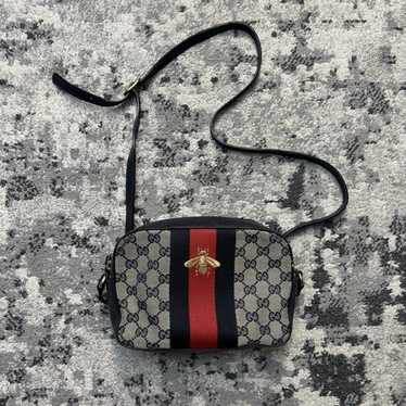 Gucci grade bee gg - Gem