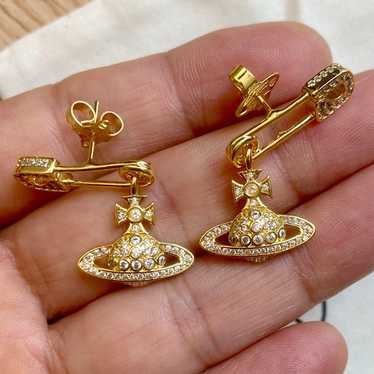 ★Vivienne Westwood★ [Vivienne Westwood] Babes Earrings 620 New Petite Orb Earrings in GOLD | Vivienne Westwood®