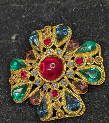 Sphinx ガラス　ヴィンテージ ブローチ9520 VINTAGE SPHINX Brooch - Neo Classic Round Brown Crystal - Etsy