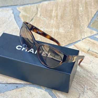 Vintage cat eye sunglasses chanel - Gem