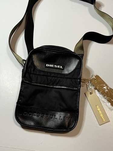 バッグ OLD DIESEL leather messenger bag black OLD DIESEL leather messenger bag black