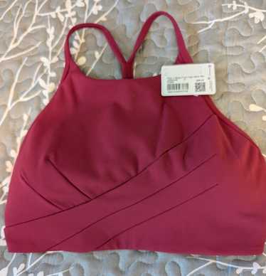 【新品】Flow Y Wrap-Front High-Neck Bra グリーン Flow Y Wrap-Front High-Neck Bra *Light Support, B/C Cup