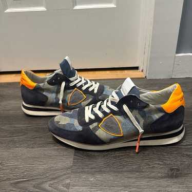 スニーカー PHILIPPE MODEL PARIS TKLD DM10 Sneakers tropez in camoscio Philippe Model TROPEZ LOW Sneakers in gray, combined buy online