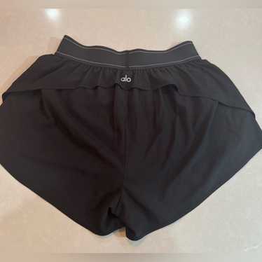Alo yoga match poInt short 黒 Lサイズ Match Point Short - Black | ALO
