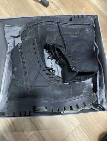 Balenciaga balenciaga strike - Gem