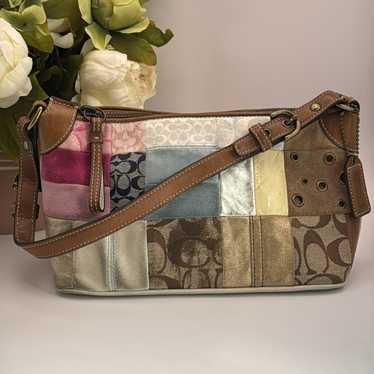 バッグ Vintage Coach Patchwork mini Hand Bag Coach Patchwork Mini Handbag – Holy Thrift