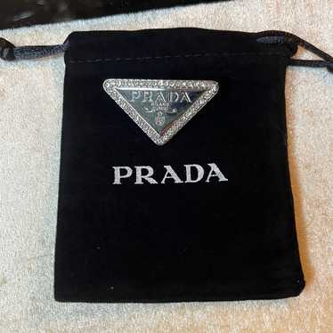 PRADA  ピンバッジ　2個セット 226607-3.jpg