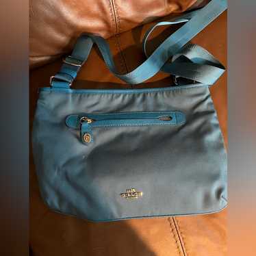Coach turquoise crossbody with - Gem