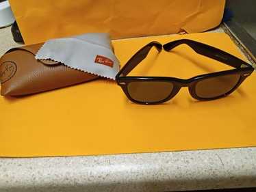 vintage Ray Ban Wayfarer - Gem