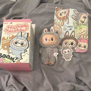 ラブブ exciting macaron sesame bean Labubu The Monsters Exciting Macaron Vinyl Face Series