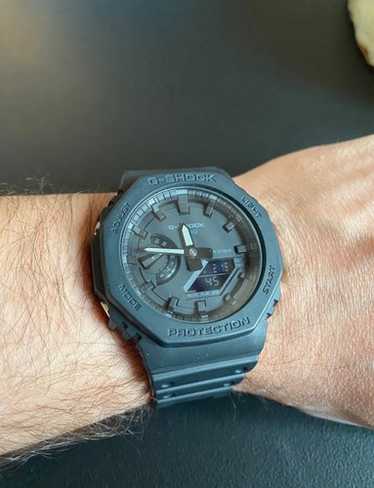CASIO G-SHOCK 5611 ブラック G-Shock 5611 Black Watch with Box & Manual - Shock Resistant