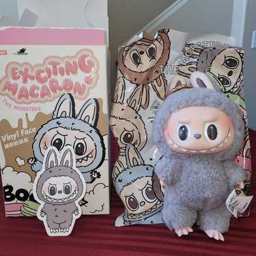 LABUBUラブブ Exciting Macaron Sesame Bean POP MART LABUBU The Monsters Exciting Macaron Plush Sealed