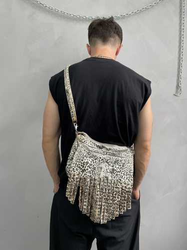 Kmrii kmrii leather - Gem