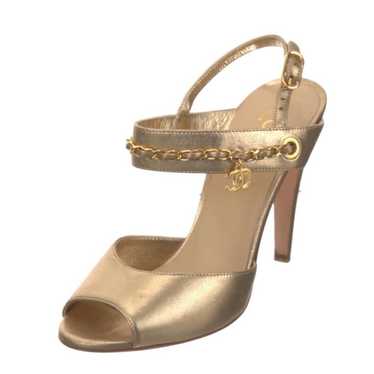 ✴︎CHANEL ✴︎ゴールドチェーンサンダル　37 Chanel gold sandals - Gem