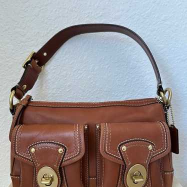 バッグ Coach Legacy 65th Turnrock Flap Shoulder Rare Coach Legacy Signature Leather Turnlock Shoulder Bag