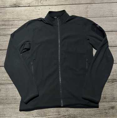 ARC’TERYX DELTA AR ZIP NECK FLEECE Lサイズ Arc'teryx LEAF Delta AR Half Zip Hoody | Polartec® Power Dry