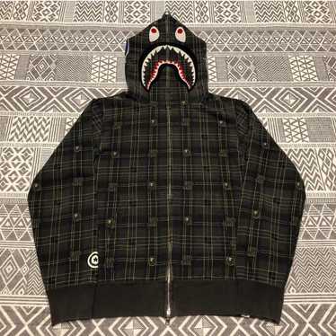 BAPE x UNDEFEATED コラボ　シャークパーカー L A Bathing Ape x UNDEFEATED Shark Camo Full Zip Hoodie 'Black