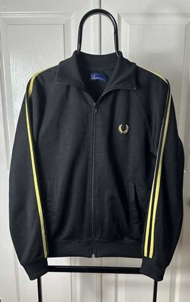 80s FRED PERRY トラックジャケット M イエロー/ブラック Contrast Tape Track Jacket(S W71：NAVY / CARRINGTON ROAD