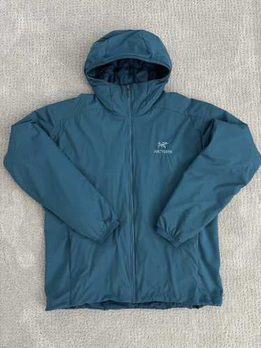 ジャケット・アウター ARC'TERYX LEAF Atom LT Hoody Gen1 USED ARC'TERYX LEAF ATOM LT HOODY LEAF Men's Gen1 Wolf