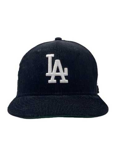 応援グッズ New era x Undefeated Cap 7 3/8 UNDEFEATED x NEW ERA 5 STRIKE (BLACK) (Size 7 3/4) FITTED