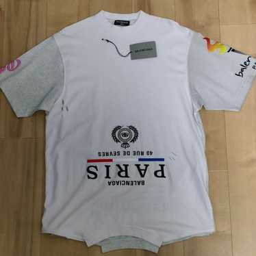 BALENCIAGA　22aw　Tシャツ　upsidedown　ホワイト　１ Balenciaga Upside Down T-Shirt in White | LN-CC