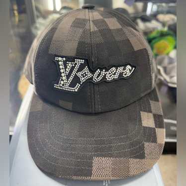 Louis vuitton logo hat - Gem