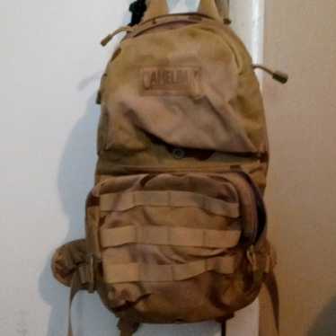 CAMEL BAK MAXIMUM GEAR 放出品　美品 Camelbak Maximum Gear BFM Airborne Jump Pack Coyote Brown 72