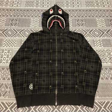 BAPE x UNDEFEATED コラボ　シャークパーカー L A Bathing Ape x UNDEFEATED Shark Camo Full Zip Hoodie 'Black