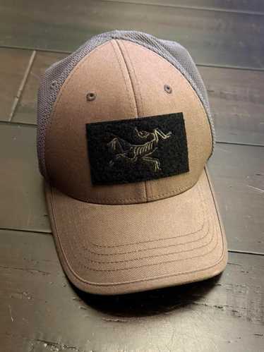 アークテリクス リーフ FLEXFIT ベージュ リS-M 刺繍帽子 Arcteryx flexfit cap hat - Gem
