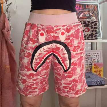 Pink bape shorts - Gem