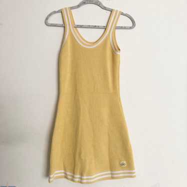 Alo yoga テニスクラブ　ニットドレス　ワンピース xxs Alo テニスクラブ ニットドレス ワンピース xxs Alo Yoga