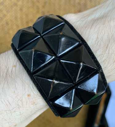 Number n ine studded - Gem