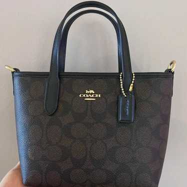 Coach Mini City Bag Black レザー 7105 Coach Vintage Black Leather Mini City Bag Coin Purse