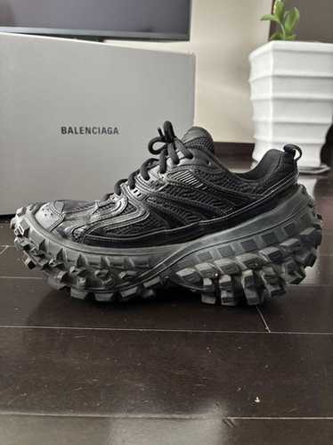 靴 balenciaga defender 41 BALENCIAGA Defender Mesh and Rubber Sneakers Shop now