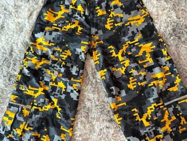 macgear マックギア　デジカモ　gimmick cargo pants 00s MACGEAR digital camouflage cargo pants【仙台店】 | What'z up