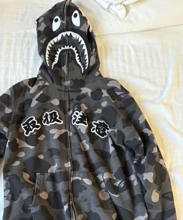 トップス BlackEyePatch EMBROIDERED CROPPED HOODIE Space Daddy Embroidered Crop Top Hoodie