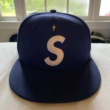 Supreme new era s - Gem