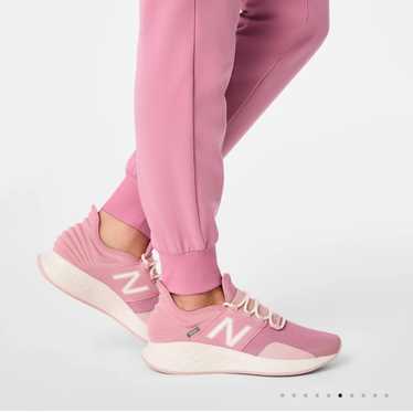 New Balance/ Figs 574s - Gem