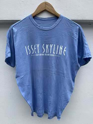Vintage issey skyline tshirt - Gem