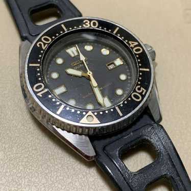 ヴィンテージ SEIKO 2625-0010 ブラック クオーツ ミニダイバー Seiko 2625-0010 from 1983 – Paleh