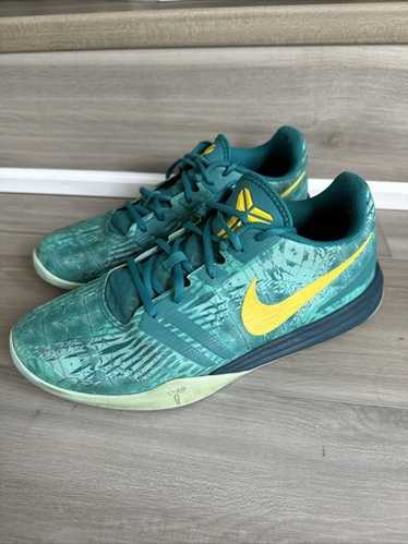 NIKE Mamba Mentality KOBE BRYANT 蛇 巳 ナイキ Nike Ushers in the Year of the Mamba with New Kobe Footwear